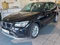 BMW X1 18 d xDrive Allrad Automatik Xenon Standhzg Freisp Schwarz - thumbnail 3
