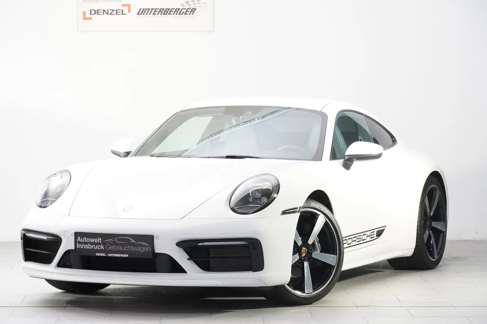 Porsche 992 911 Carrera Weiß - 2