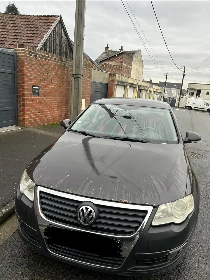 Volkswagen Passat 2006 Boite Automatique 310,000Km 2.0 TDI
