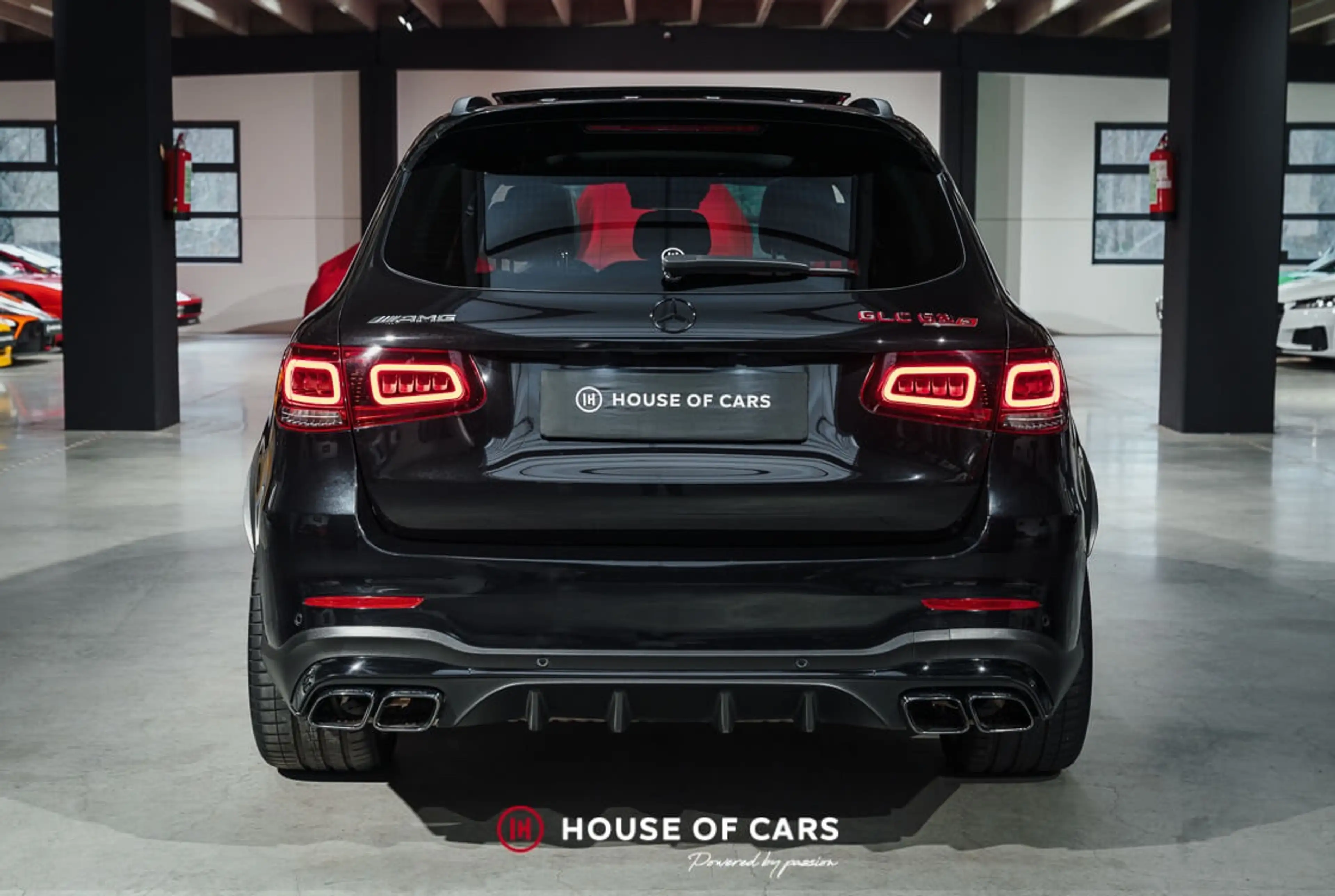 Mercedes-Benz GLC 63 AMG 4MATIC+ 1ST PAINT - OBSIDIAN BLACK — photo 8