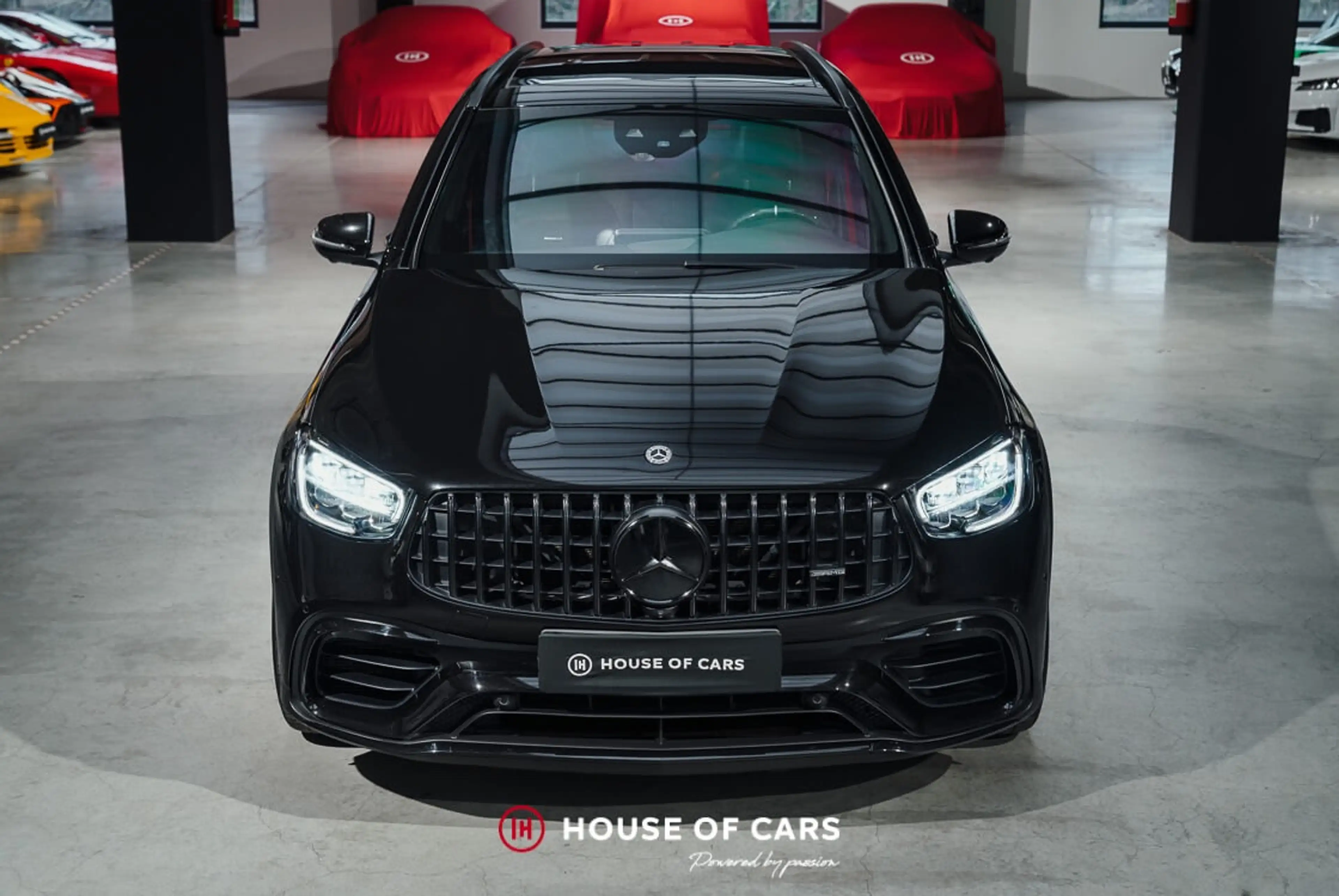 Mercedes-Benz GLC 63 AMG 4MATIC+ 1ST PAINT - OBSIDIAN BLACK — photo 3
