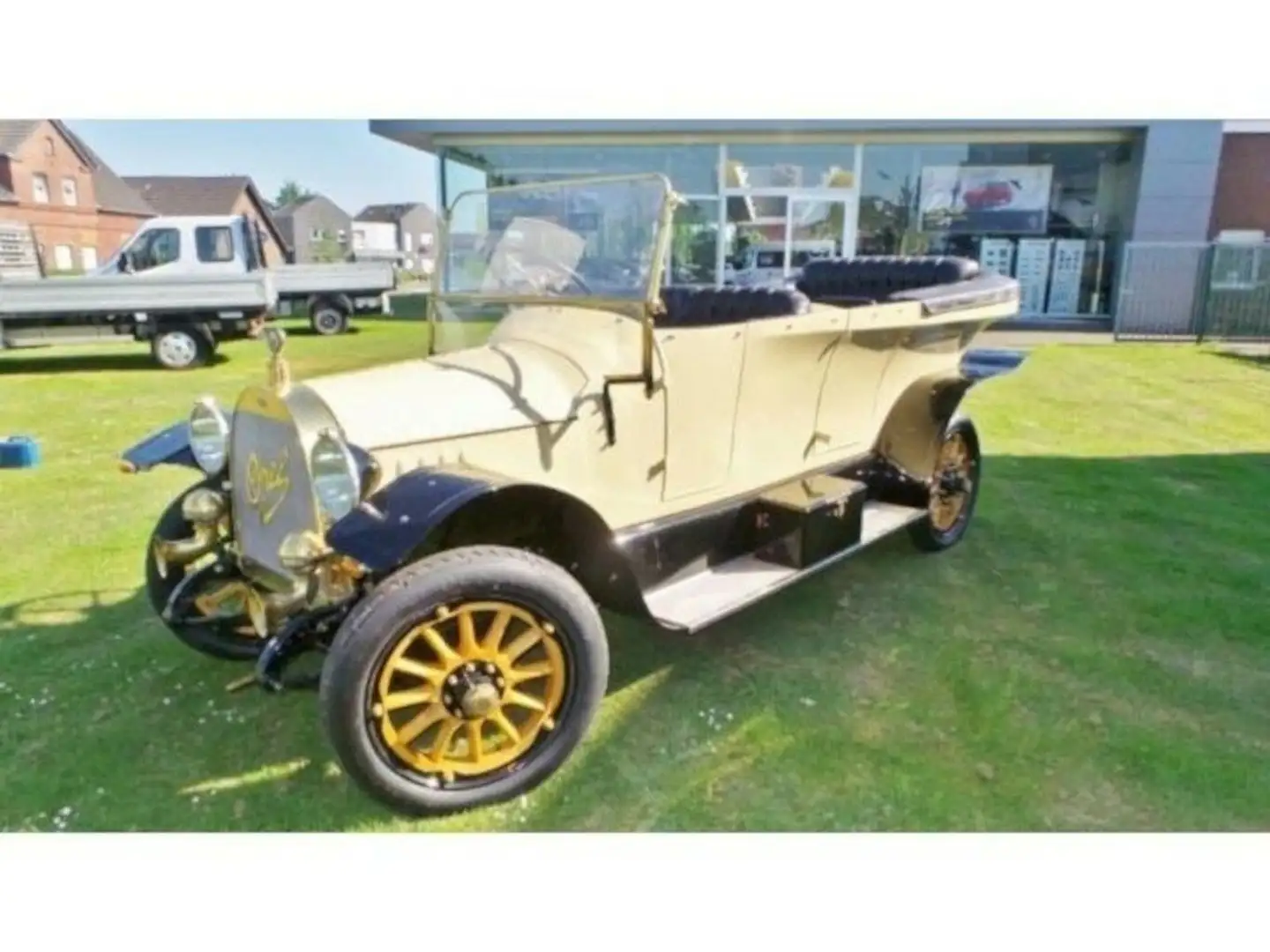 Opel Motorwagen Torpedo Doppelphaeton Beige - 1