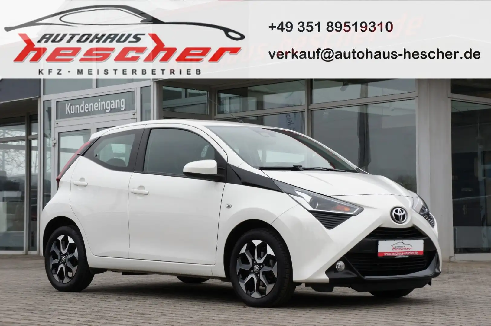 Toyota Sonstige Aygo 1.0 x-shift x-play club *CARPLAY*KAMERA* Weiß - 1