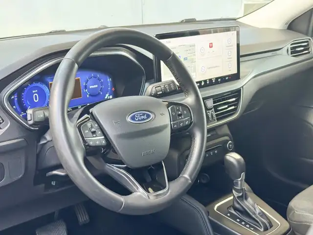 Ford Focus view 17