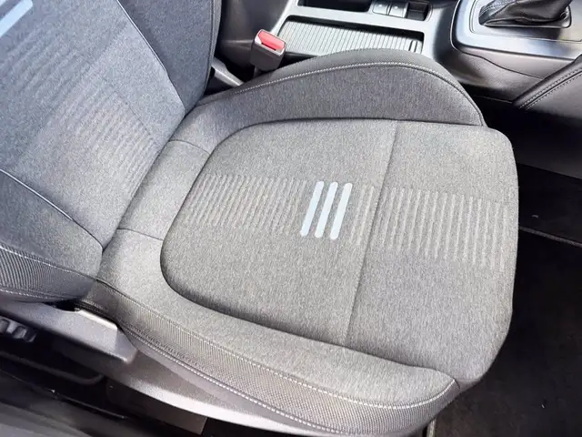 Ford Focus view 7