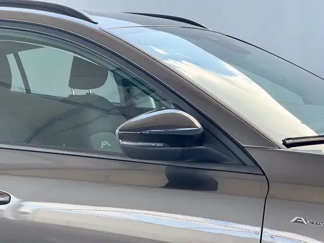 Ford Focus view 14