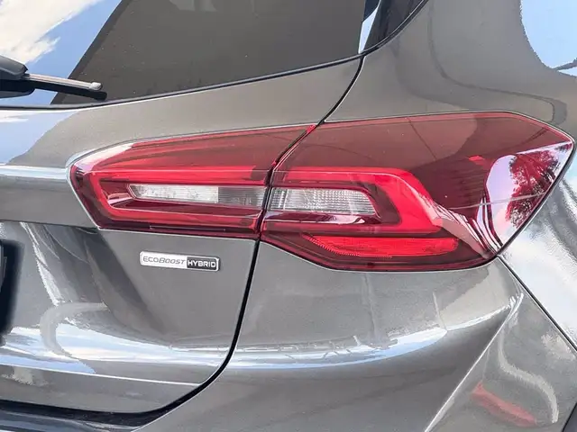 Ford Focus view 15