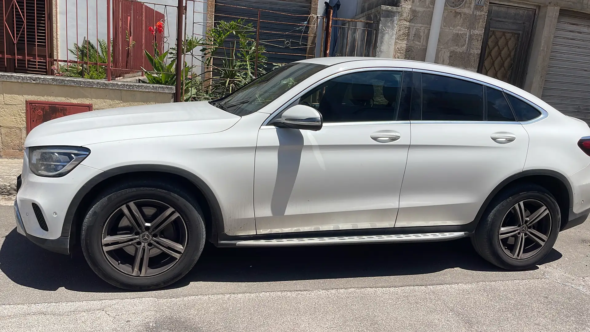 Mercedes-Benz GLC 300 GLC Coupe - Coupe d Sport 4matic auto Bianco - 1