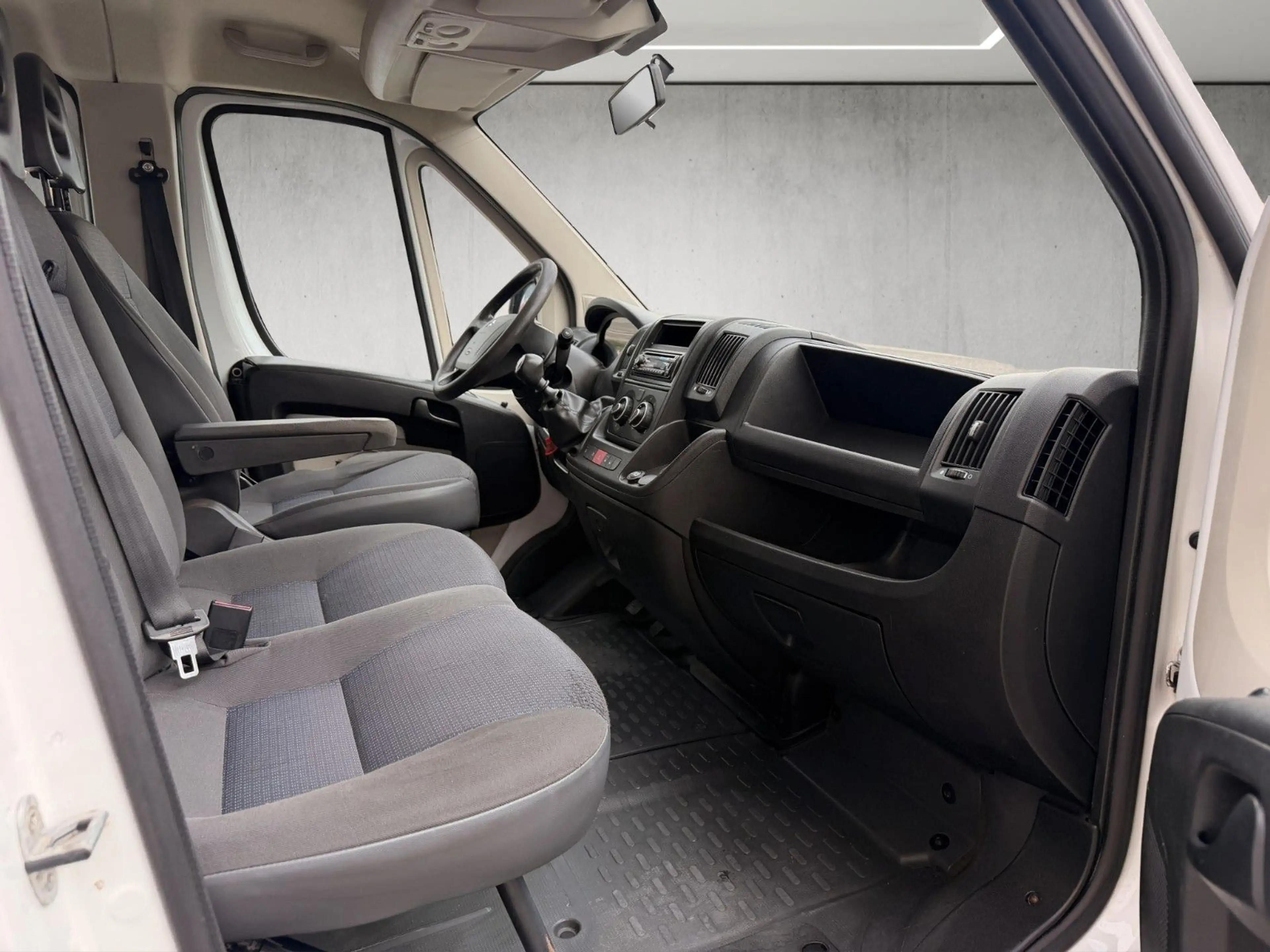 Citroen Jumper 2.2 HDI*3.Seiten-Kipper*Klima*7-Sitzer — photo 6
