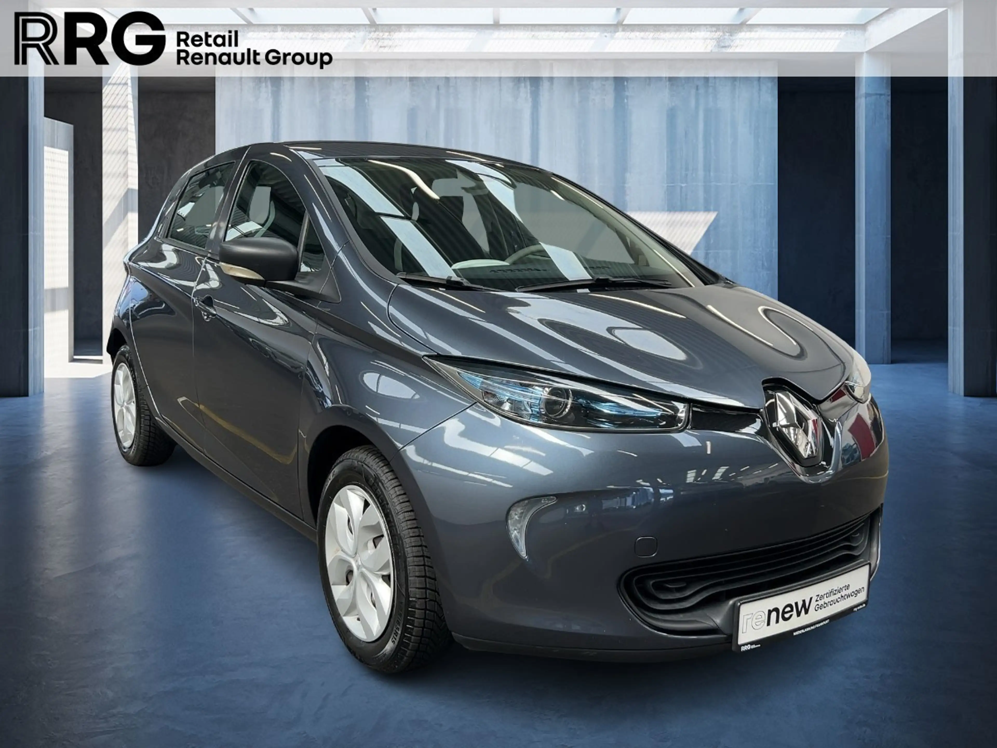 Renault ZOE LIFE ZE 40 PDC — photo 7