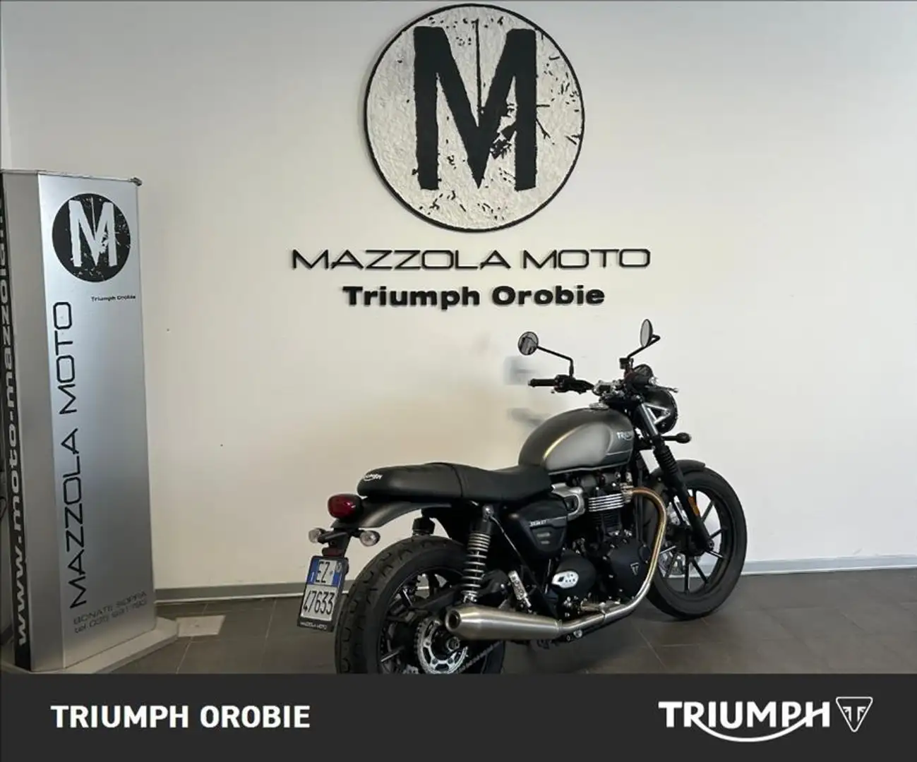 Triumph Street Twin Grigio - 2