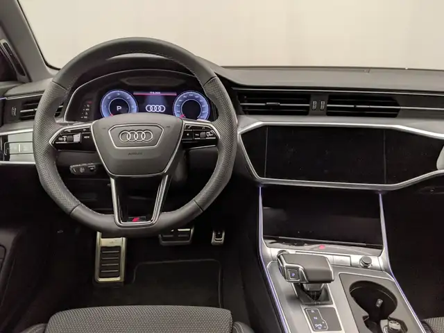 Audi A6 view 7