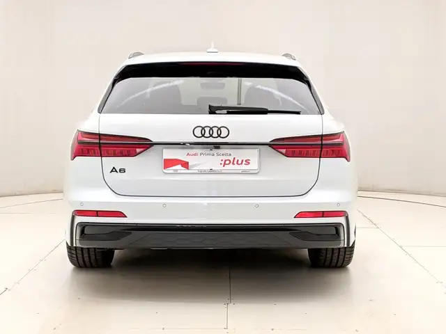 Audi A6 view 5