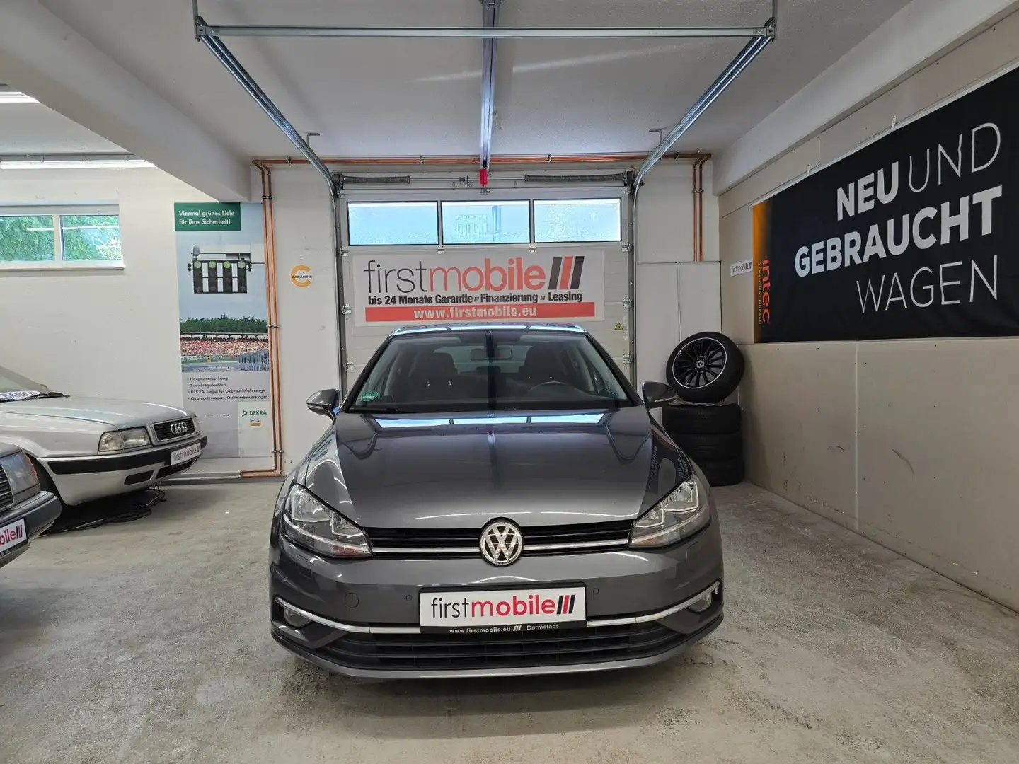 Volkswagen Golf VII Lim.JoinStart-Stopp*NAVI*PDC*Klima*1.Hd Grau - 2