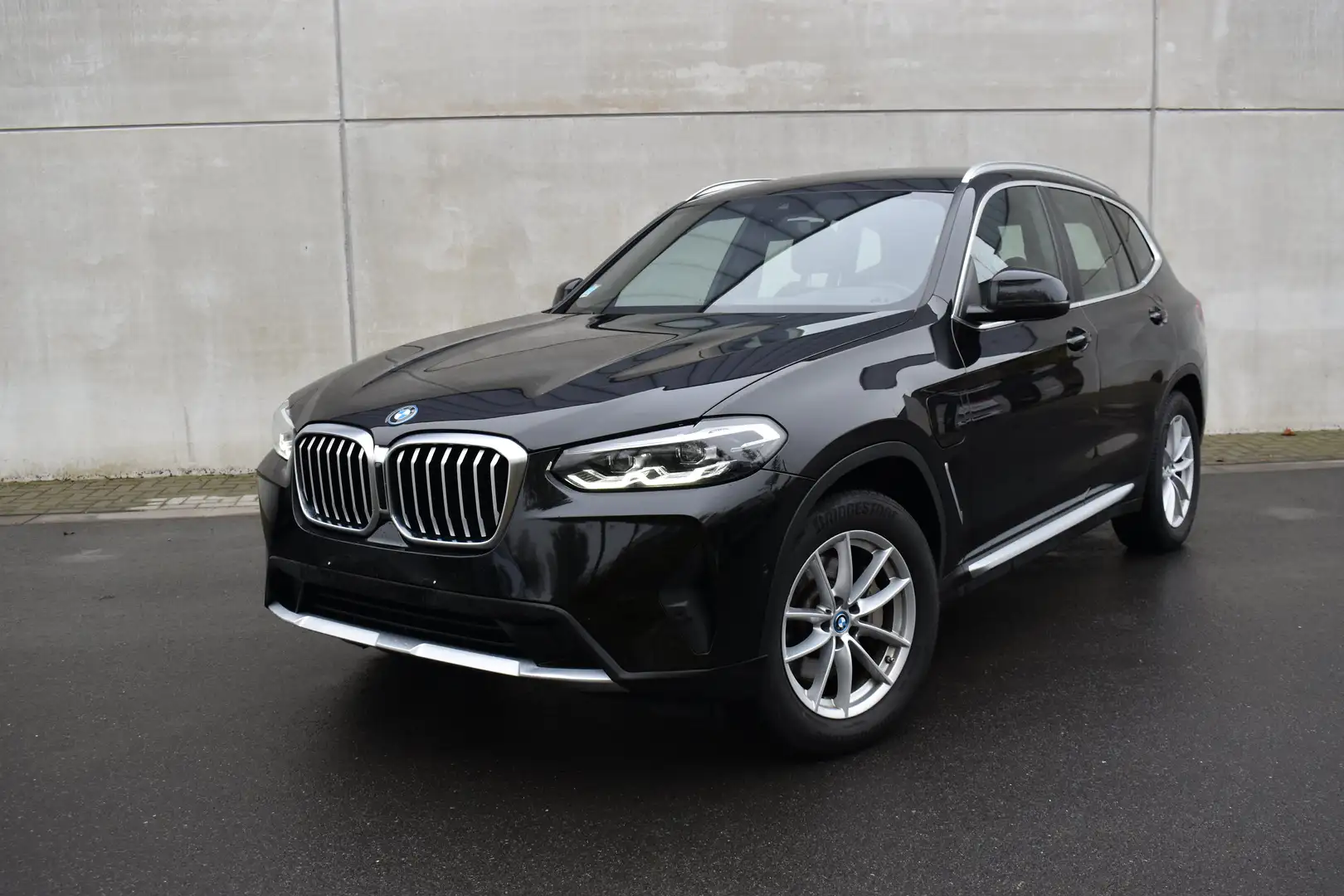 BMW X3 xDrive30e PHEV New 2023 - M Interior VAT Zwart - 1