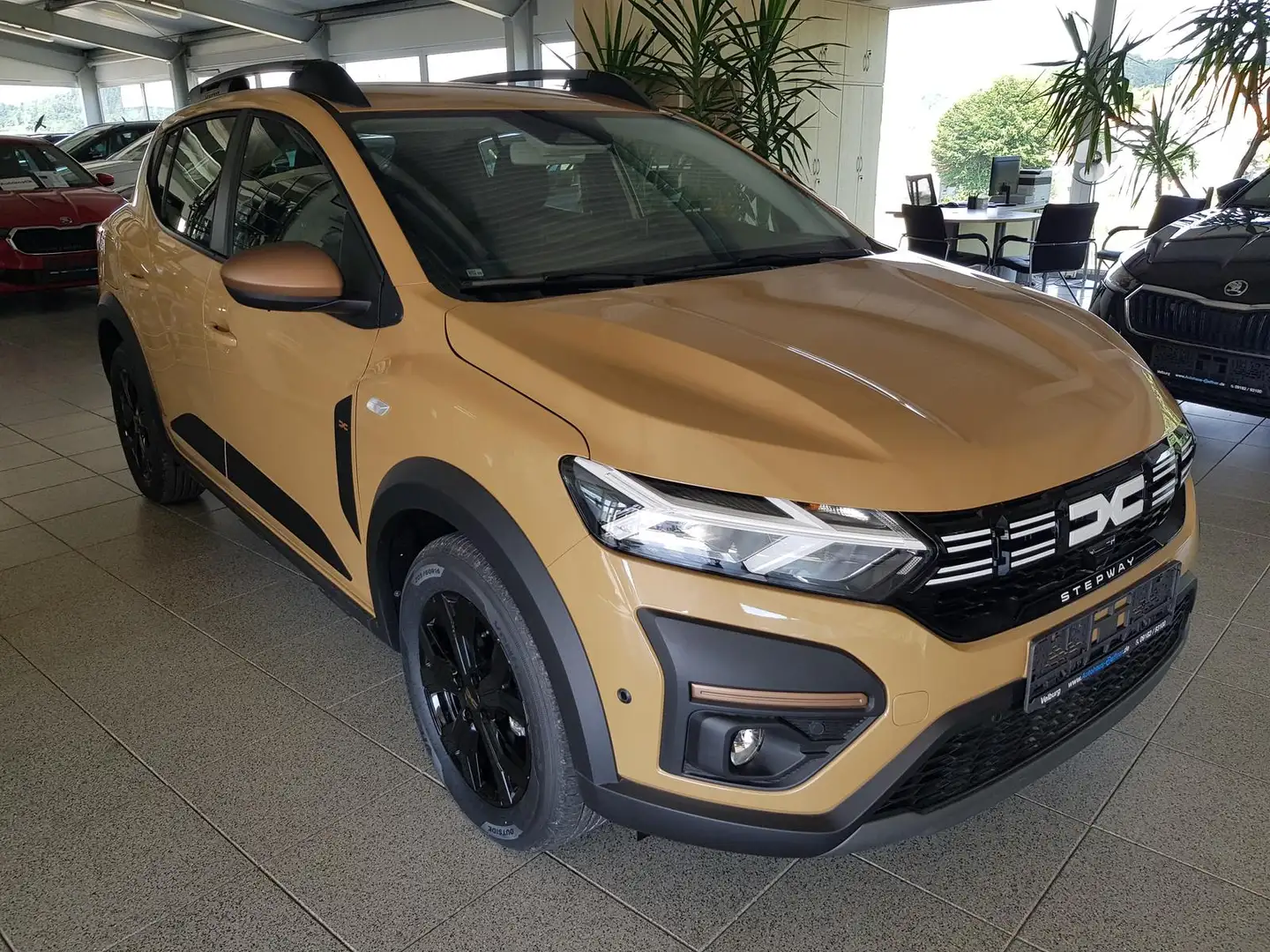 Dacia Sandero Stepway TCE  Kamera SmartLink Bluet.PDC Beige - 1
