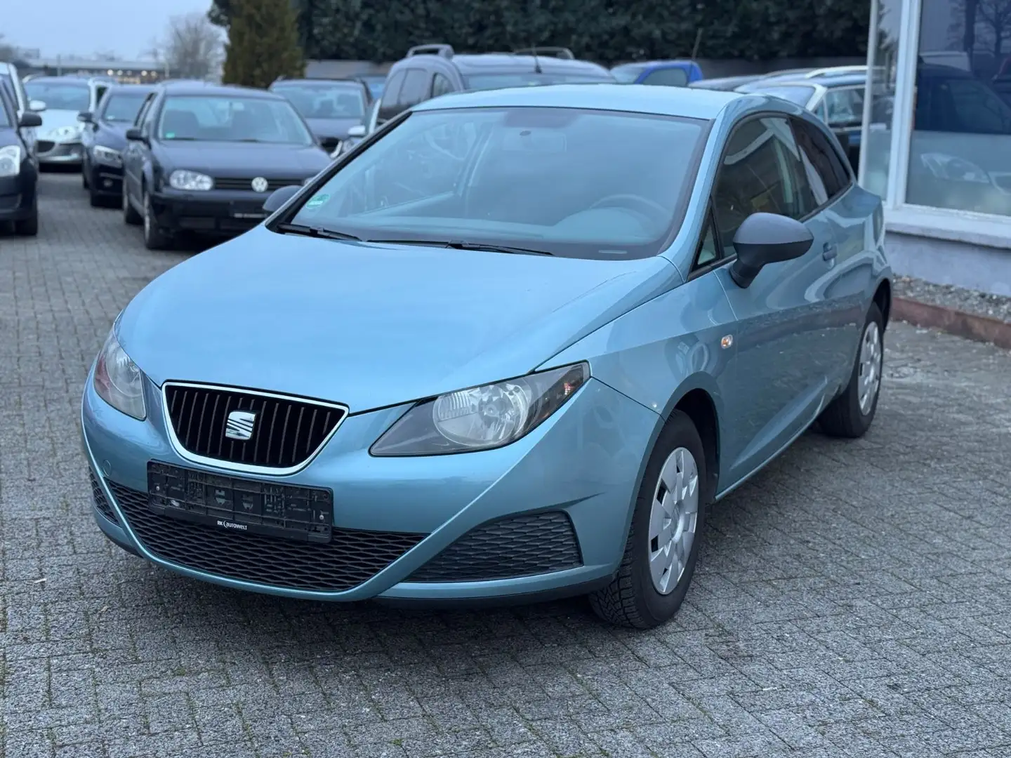 SEAT Ibiza SC Basis Blau - 2