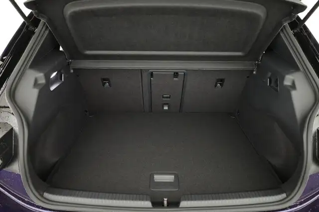 Volkswagen Id.3 view 11