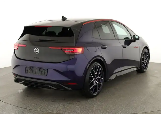 Volkswagen Id.3 view 2