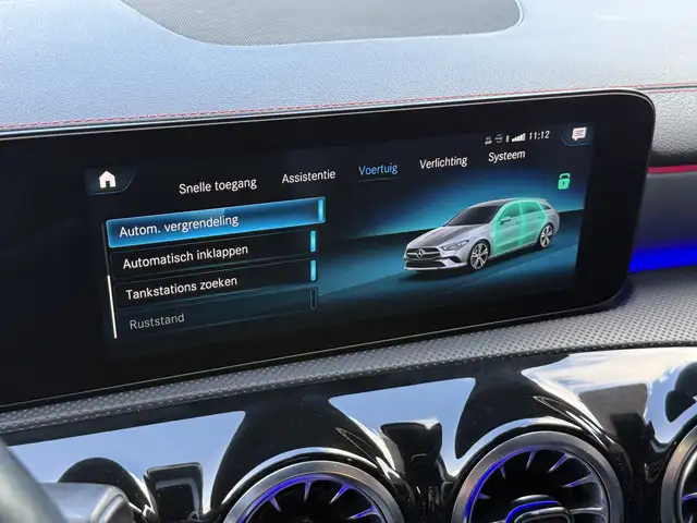 Mercedes-Benz Cla view 30