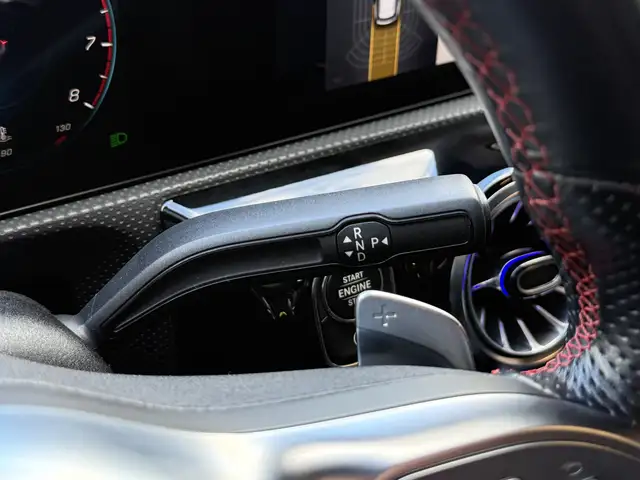 Mercedes-Benz Cla view 23