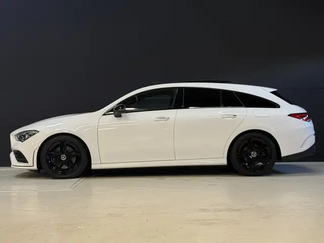Mercedes-Benz Cla view 3