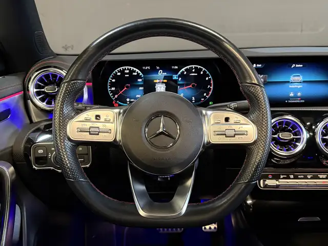 Mercedes-Benz Cla view 14