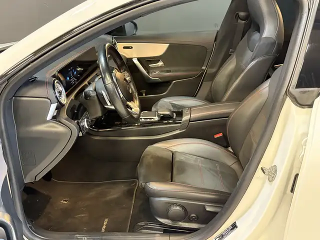 Mercedes-Benz Cla view 7