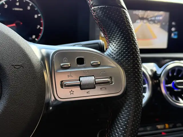 Mercedes-Benz Cla view 21