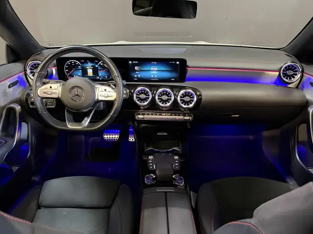 Mercedes-Benz Cla view 2