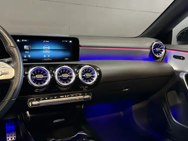 Mercedes-Benz Cla view 15
