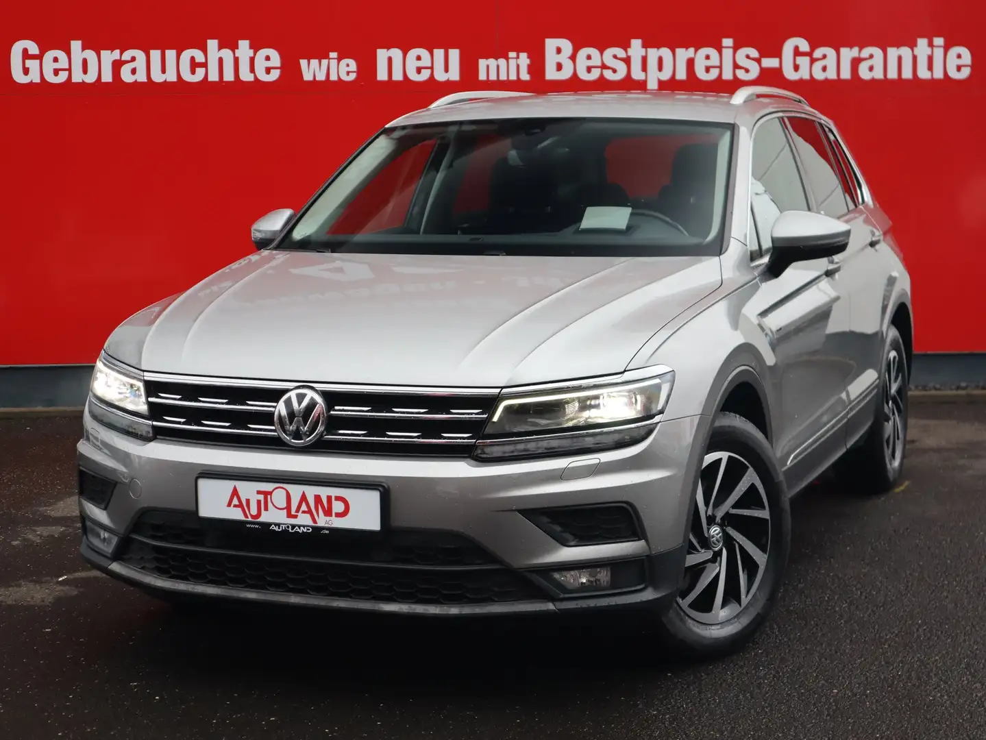 Volkswagen Tiguan 1.5 16V TSI Join ACC AHK LED Navi PDC Argent - 2