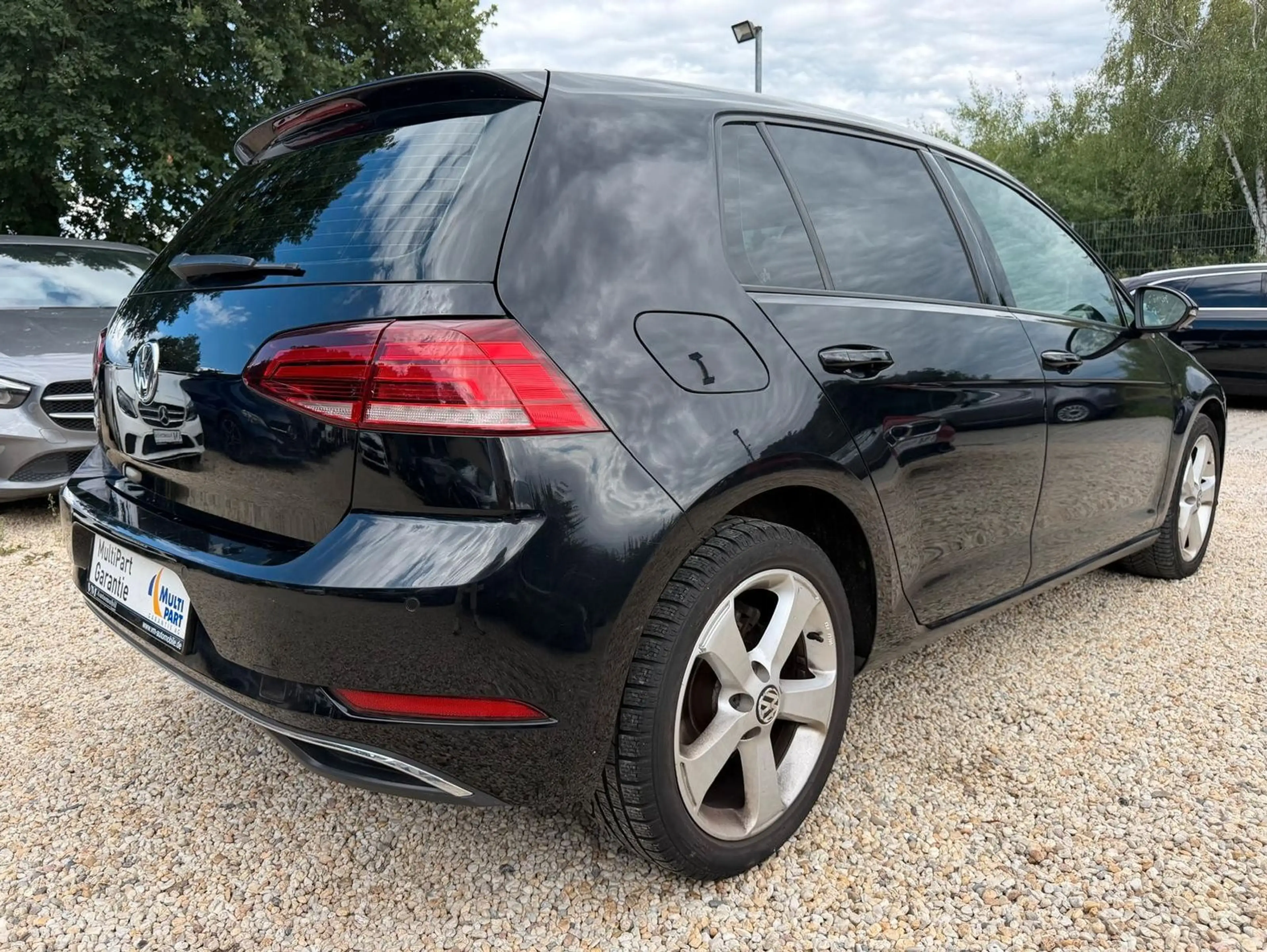 Volkswagen Golf VII Lim. Automatik ACC*Navi*SitzHz. — photo 4