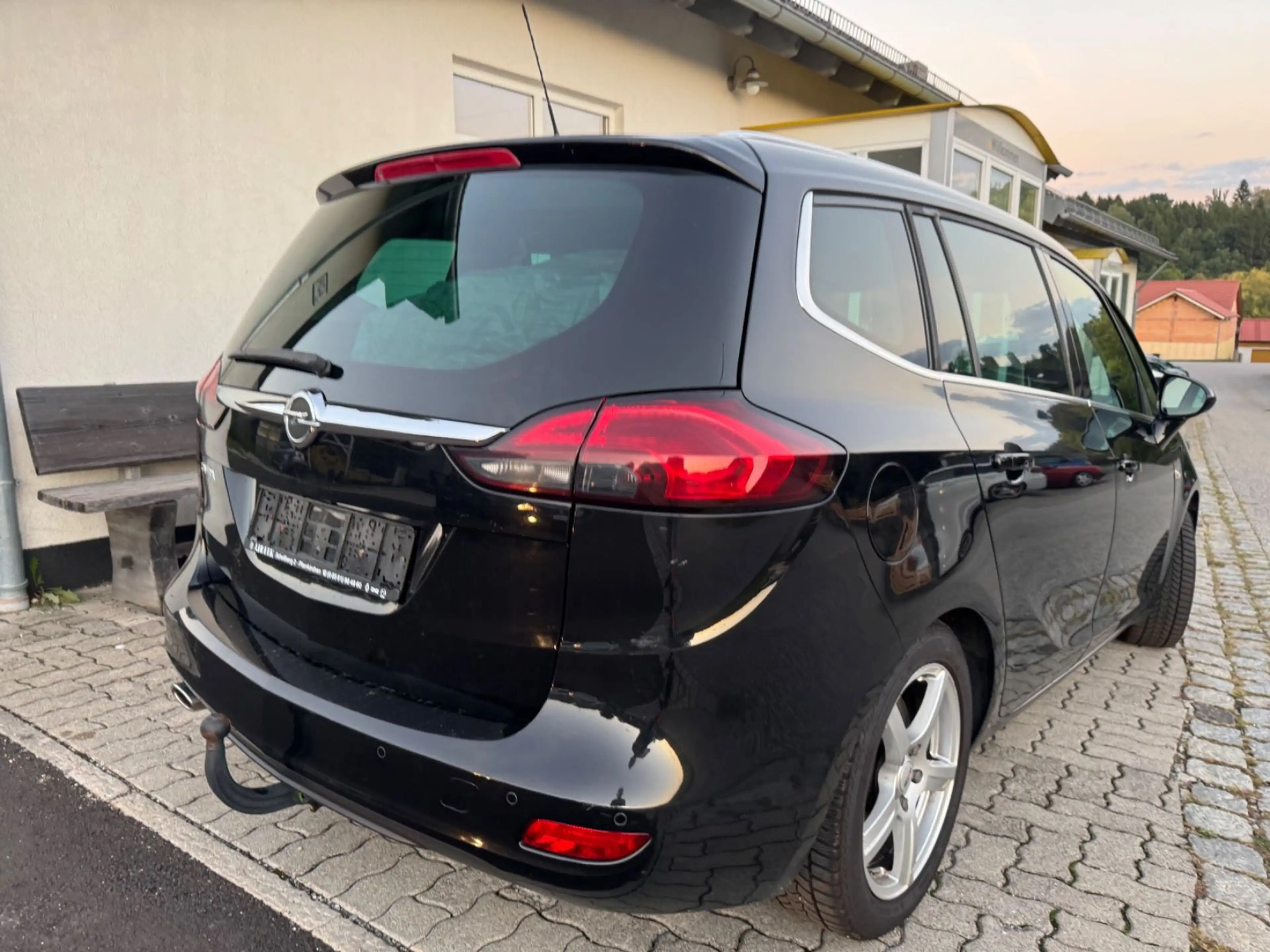 Opel Zafira C *Innovation*SPORTTOURER*LED*TURBO* 7Sit — photo 6