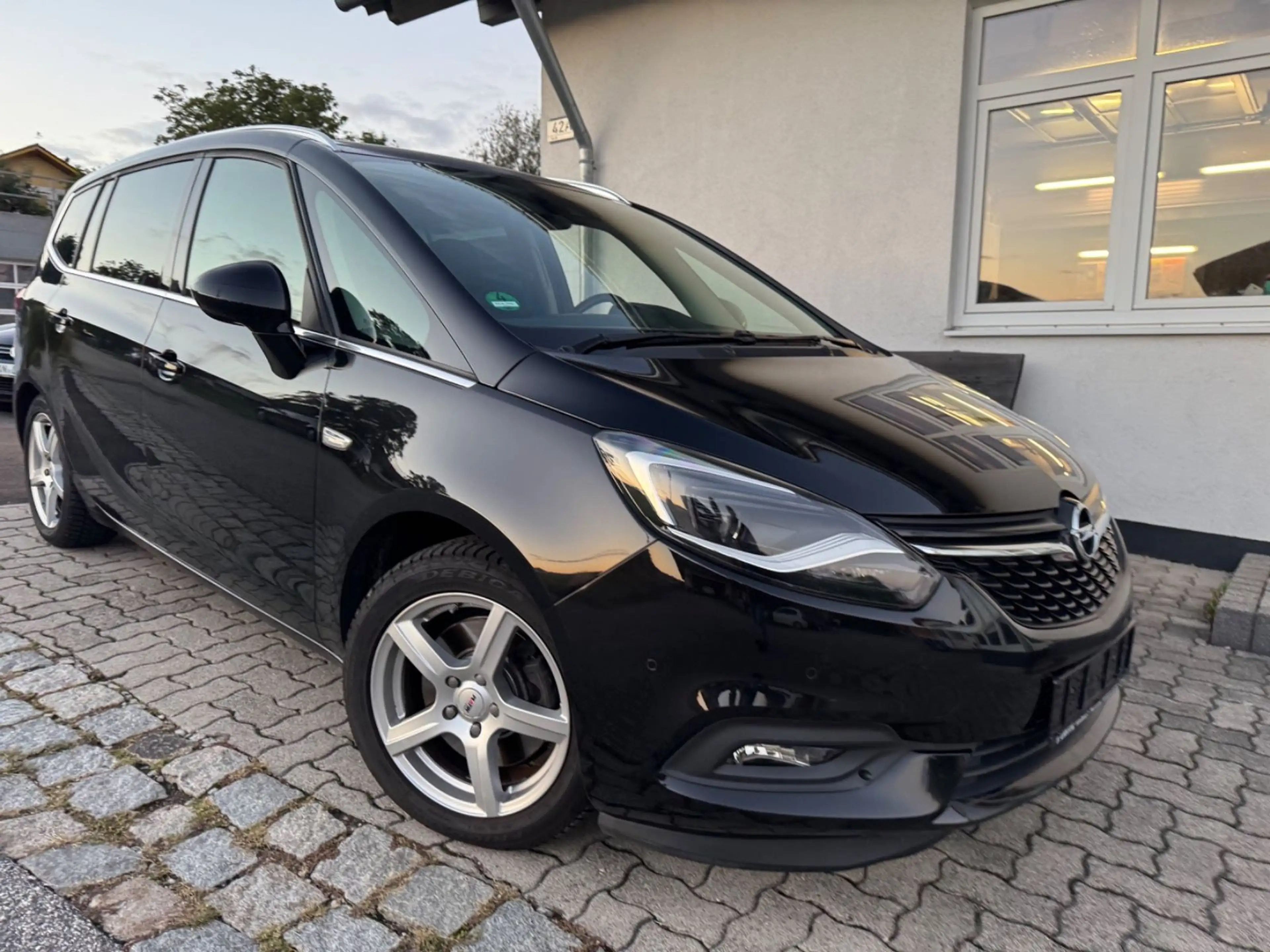 Opel Zafira C *Innovation*SPORTTOURER*LED*TURBO* 7Sit — photo 15
