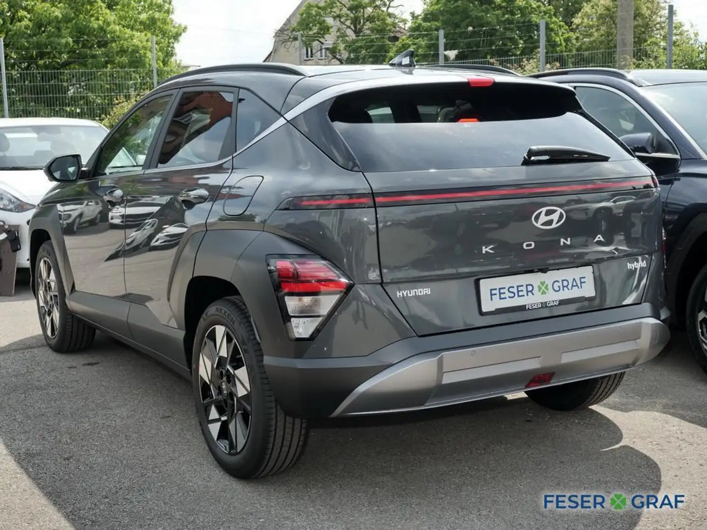 Hyundai KONA TREND ELEK.HKL NAVI CAM LED SHZ LHZ CARPLAY Grijs - 2
