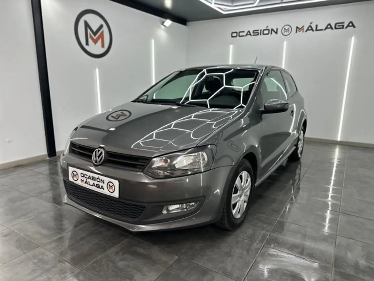 Volkswagen Polo 1.4 85cv Advance 3P  - 63.000Km Gris - 1