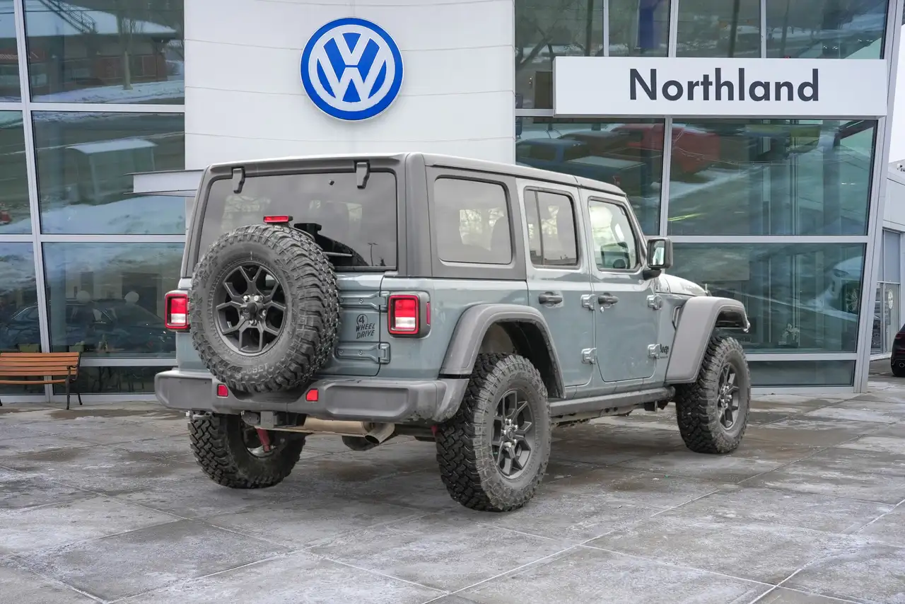 Jeep Wrangler снимка Jeep Wrangler