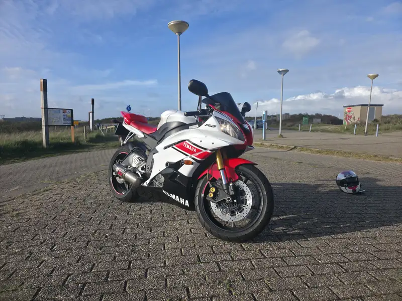 Yamaha YZF-R6 - foto 5