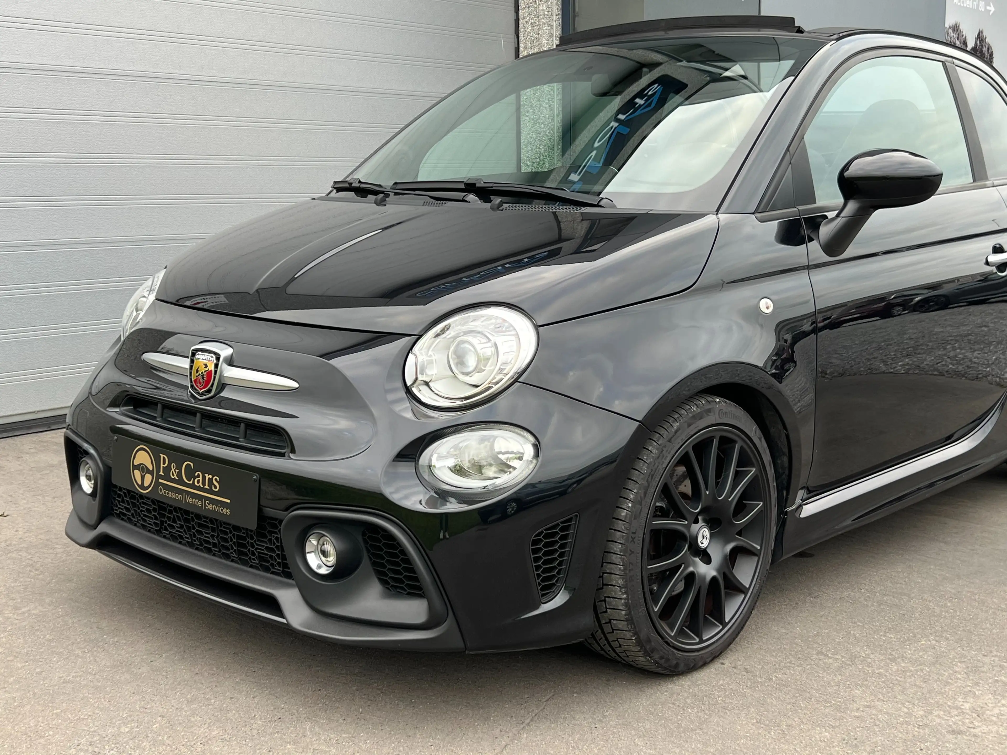 Abarth 595C Pista *Full black**Sièges Sabelt** — photo 9
