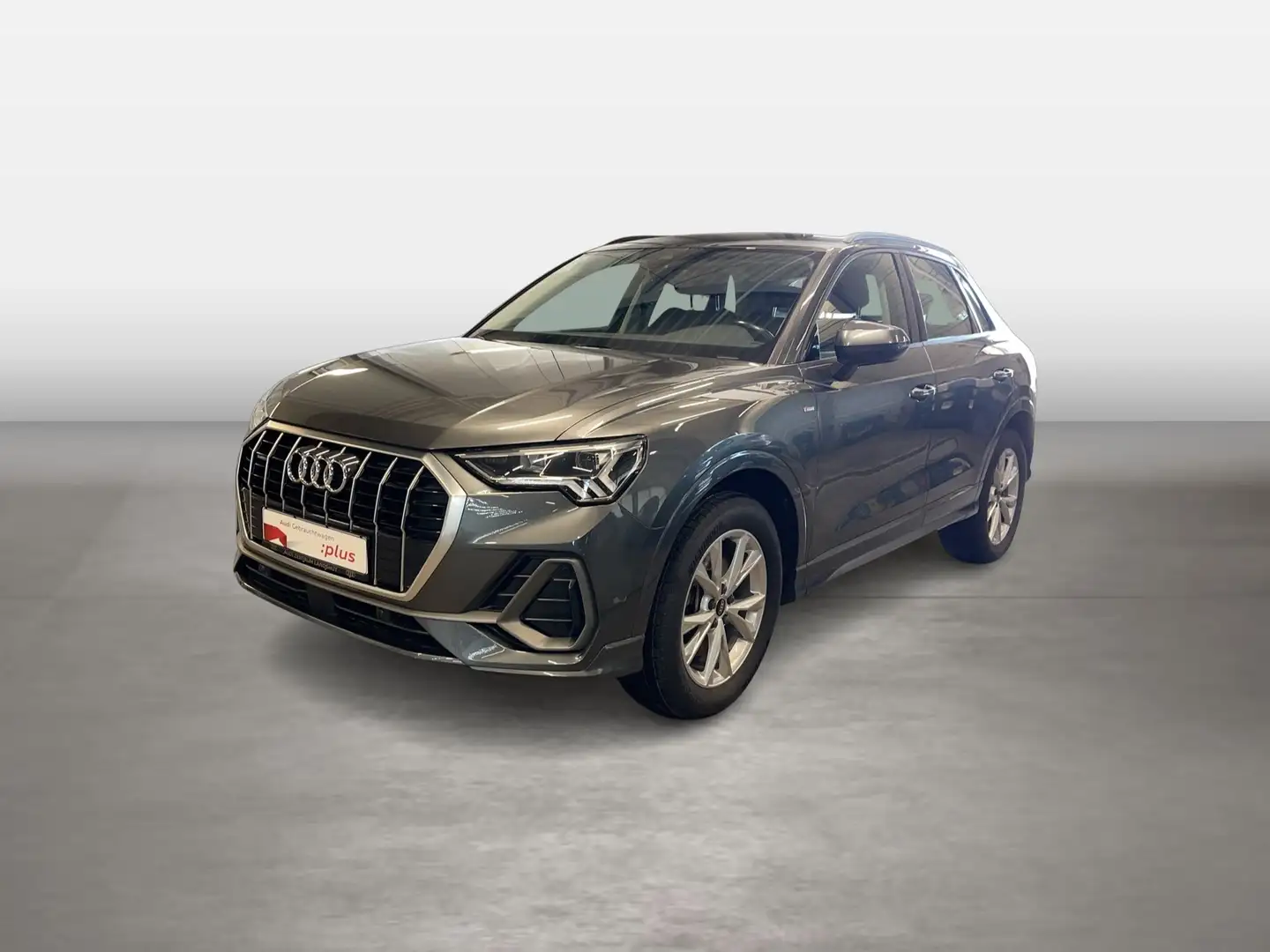 Audi Q3 45 TFSI quattro S tronic S line STH SpurH LM Gris - 2