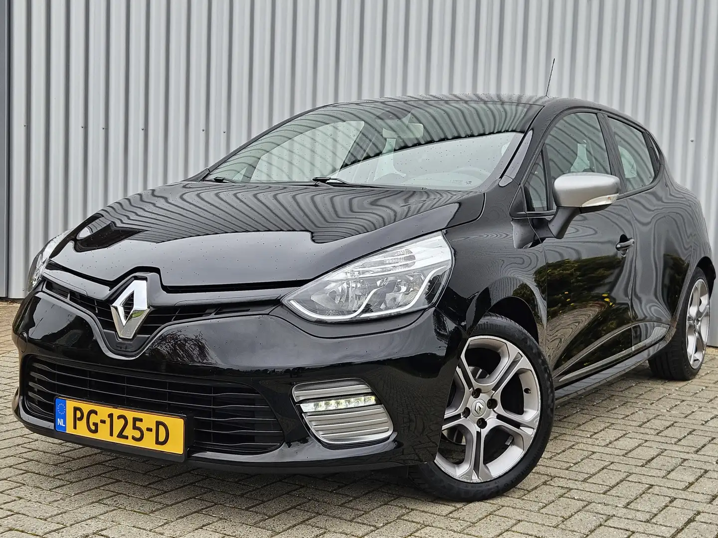 Renault Clio 1.2 GT /Automaat/Dealer Onderhouden/Camera! Zwart - 1