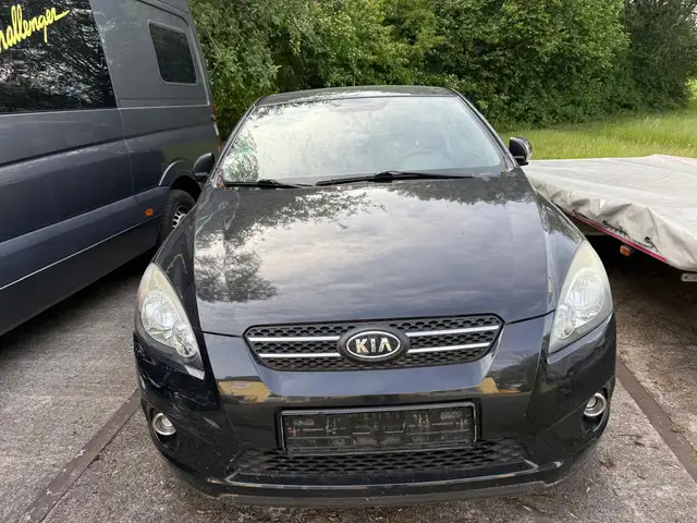 Kia Ceed / cee'd