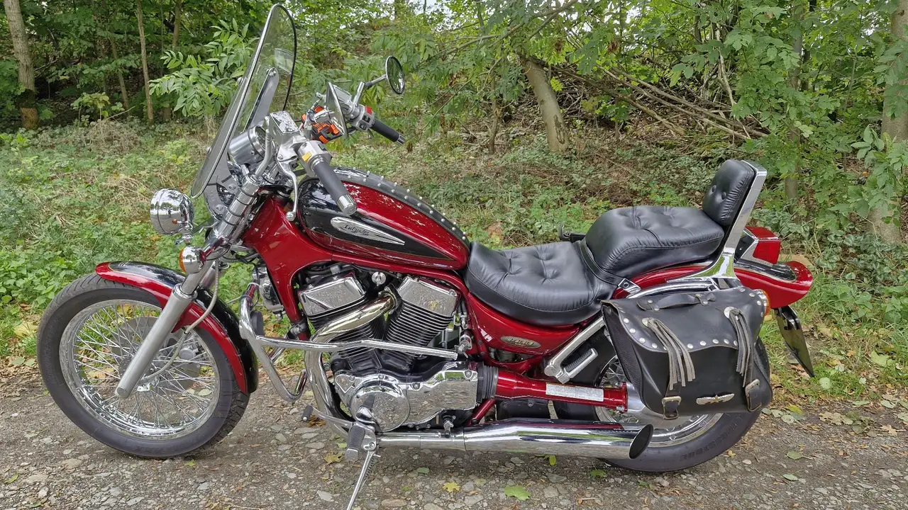 Suzuki VS 1400