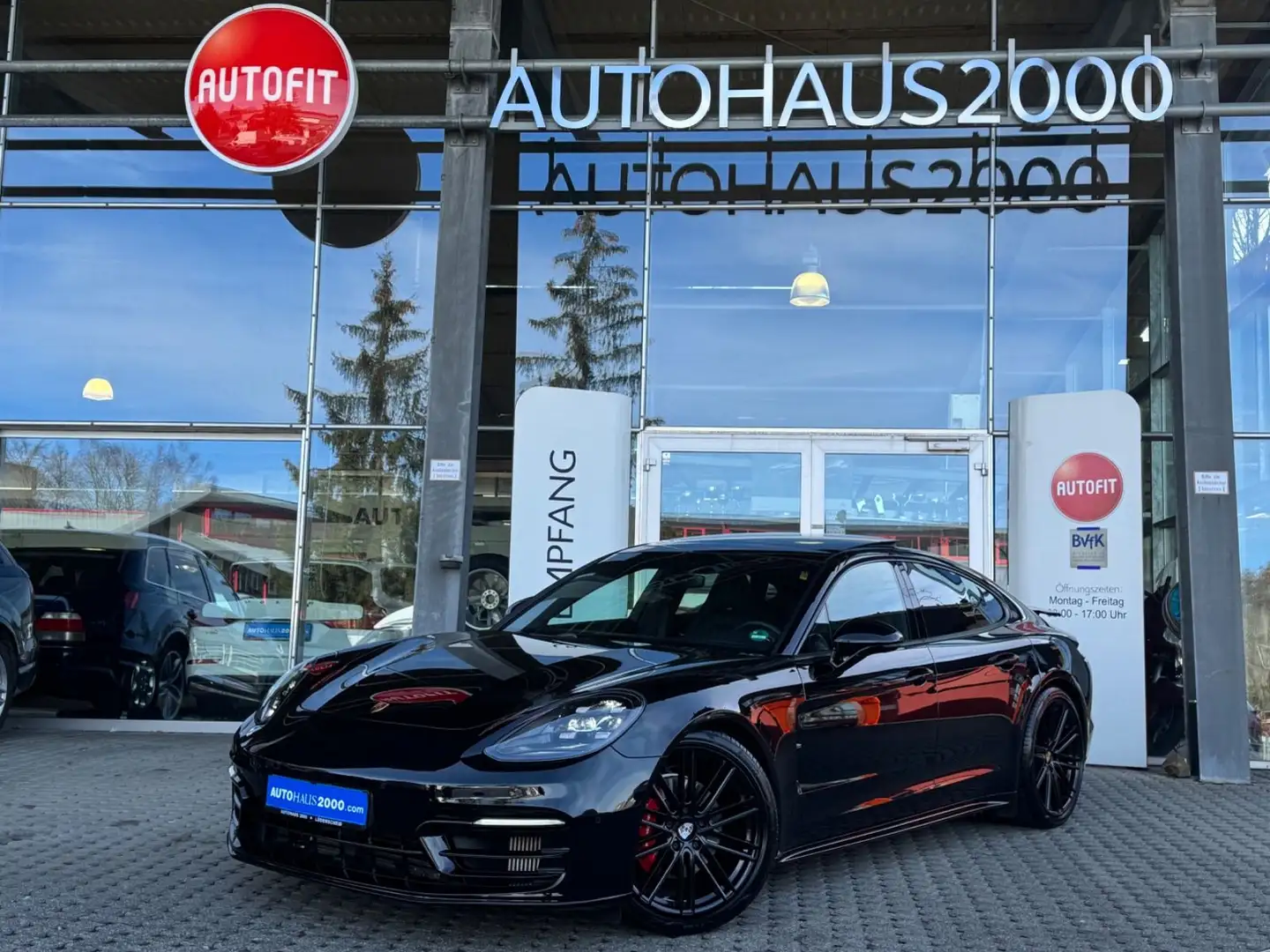 Porsche Panamera /PANO/SWA/BOSE/PASM/21"/LUFTF/APPROVED/ Чорний - 1