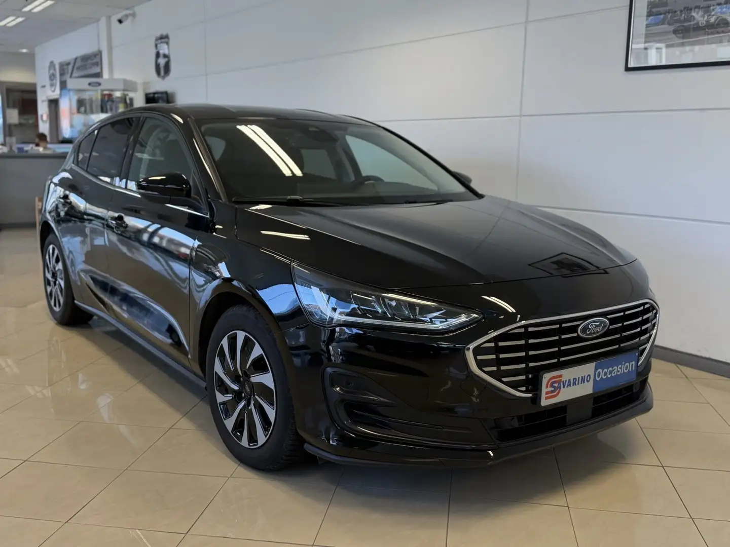 Ford Focus Titanium 1.0 Ecoboost MHEV 125ch Noir - 1