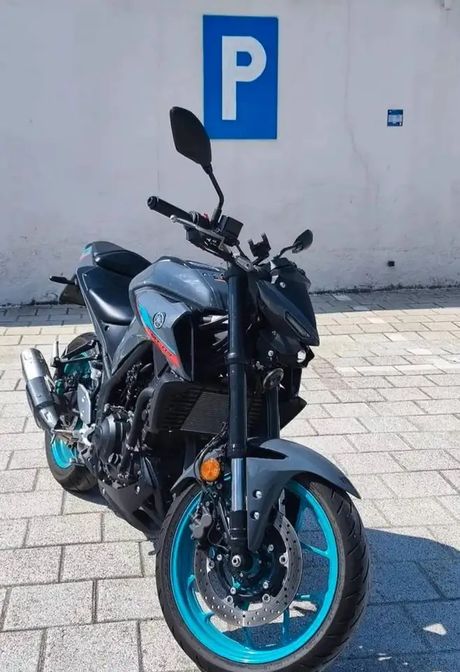 Yamaha MT-03