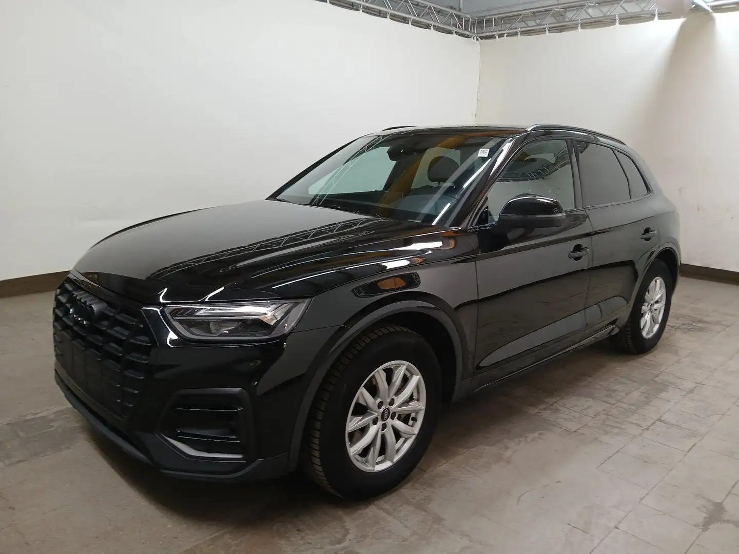 Audi Q5 35 TDI advanced AHK LED KAMERA OPTIK-SCHWARZ Schwarz - 1