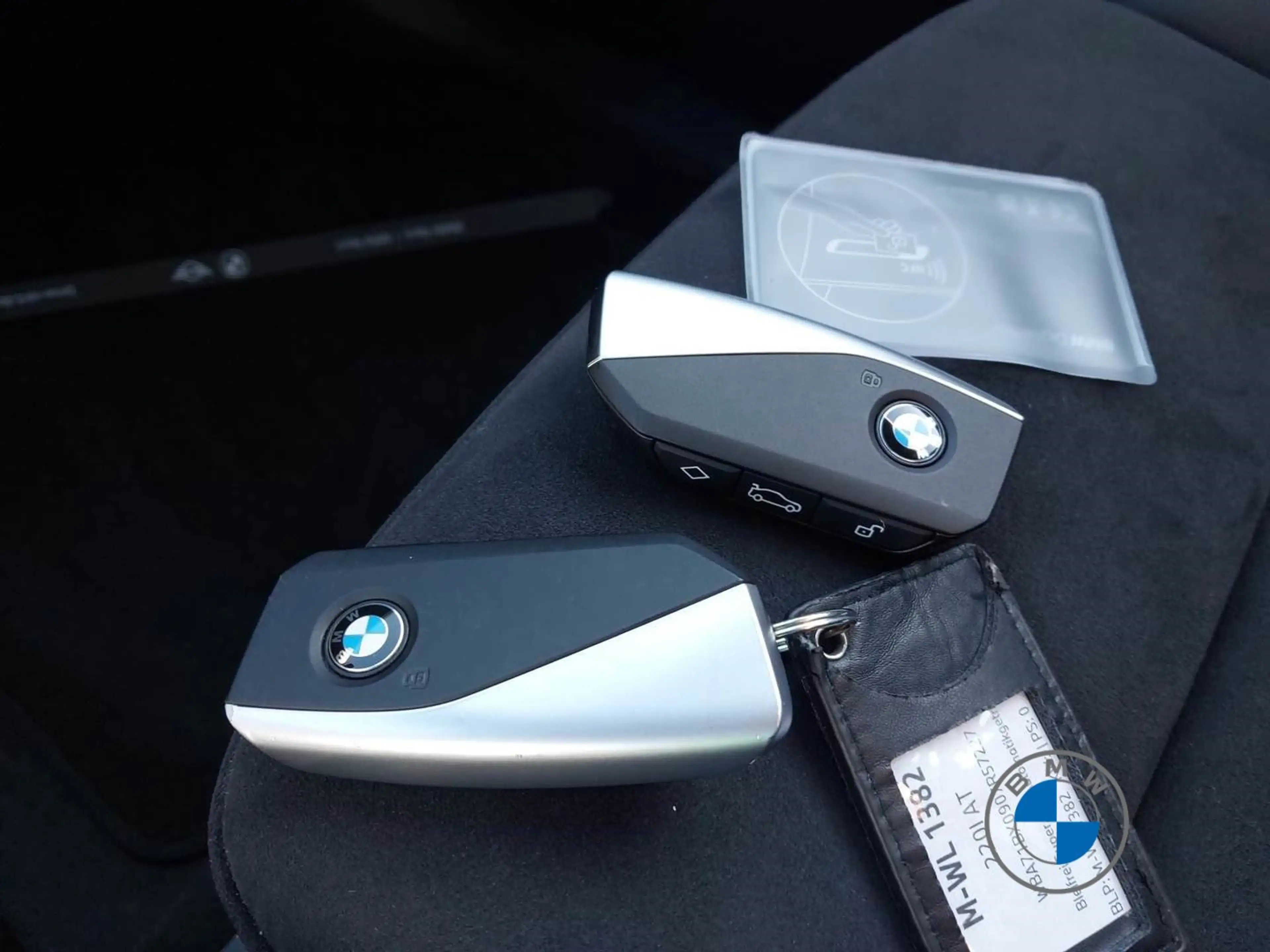 BMW 220 i Active Tourer M Sport Pano AHK HUD H/K — photo 16