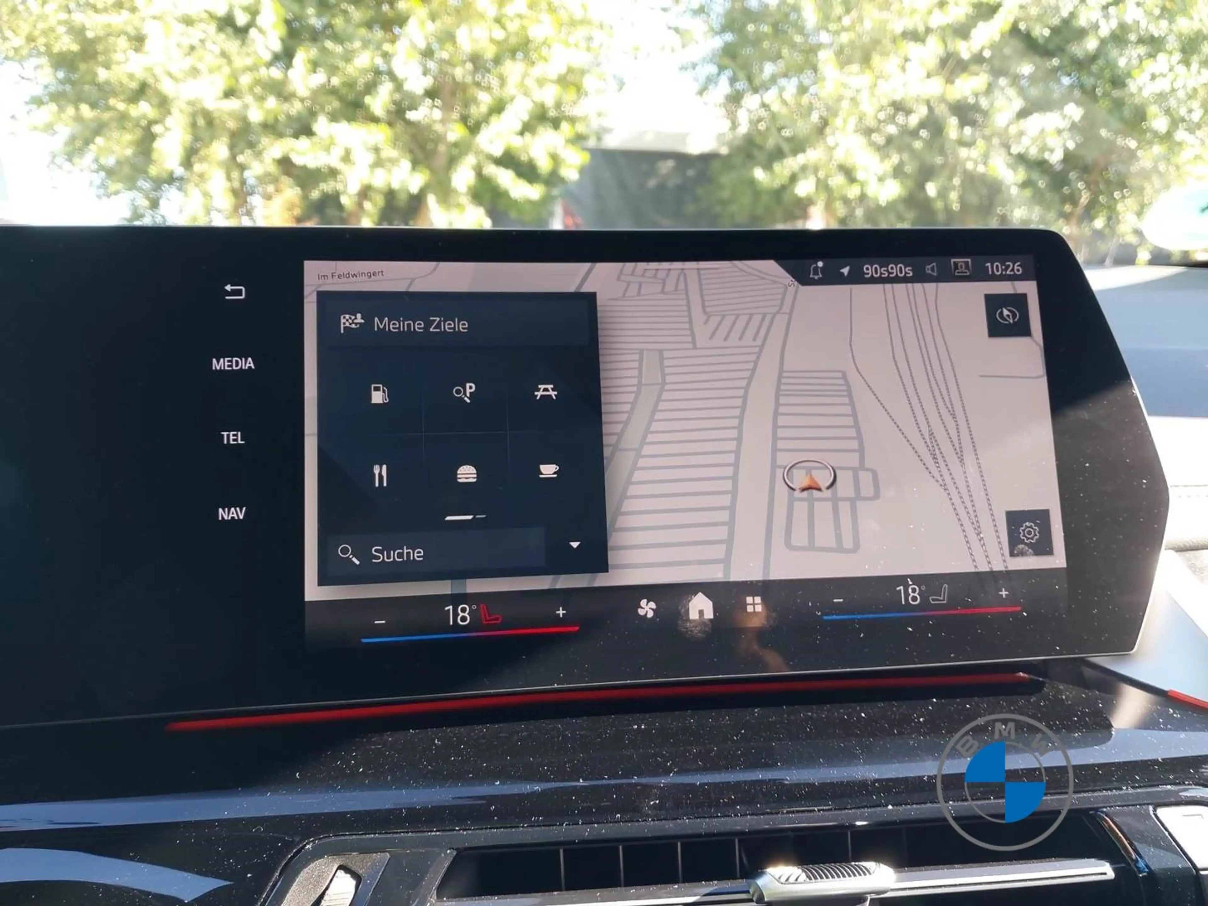 BMW 220 i Active Tourer M Sport Pano AHK HUD H/K — photo 13